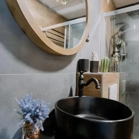 Vrnjacka Promenada - Pesacka Zona - Baby Friendly דירה